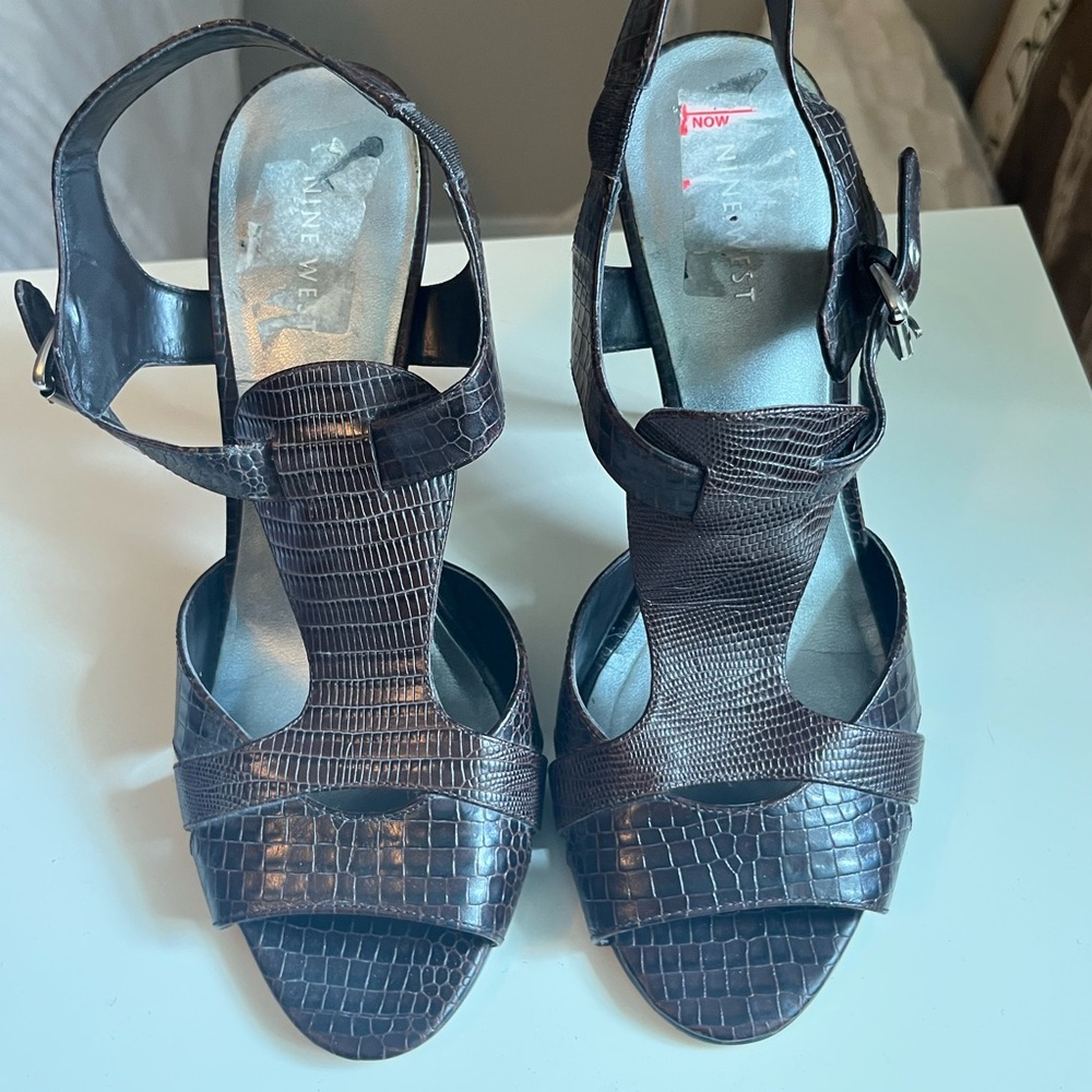 Nine West Brown Crocodile-Patterned Women's Sandals